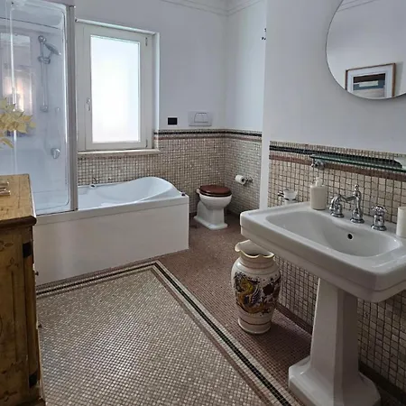 Itanco Frühstückspension 4*